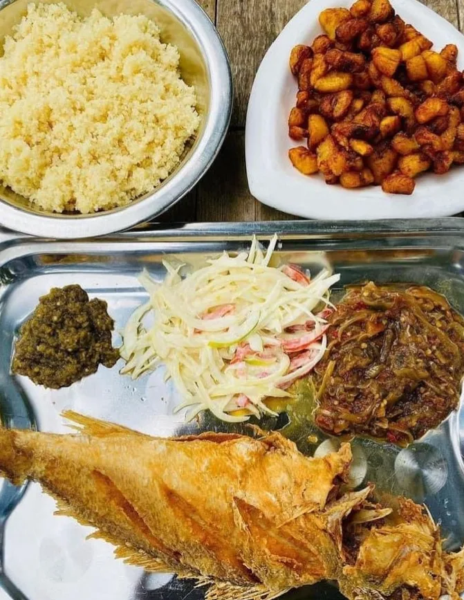 Poisson frit attieké aux alloco