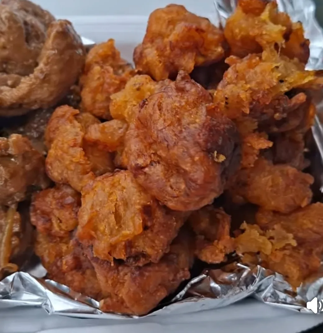 Beignets de banane plantain mûre avec rognons claclo